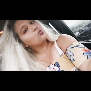 Meet your Posher, Brittney